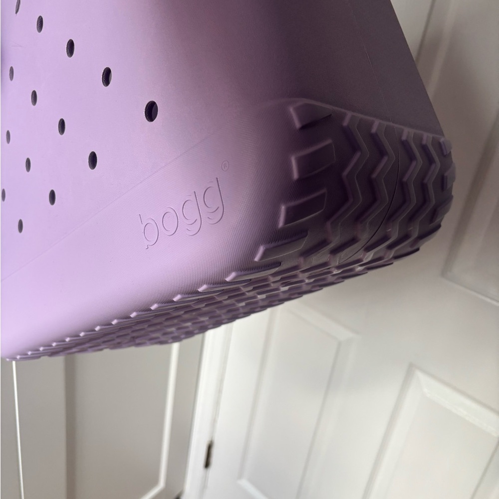 BOGG BAG Lavender Purple Perforated Tote - Picture 5 of 7